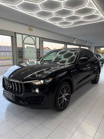 Maserati Levante V6 Diesel 275 CV AWD TETTO