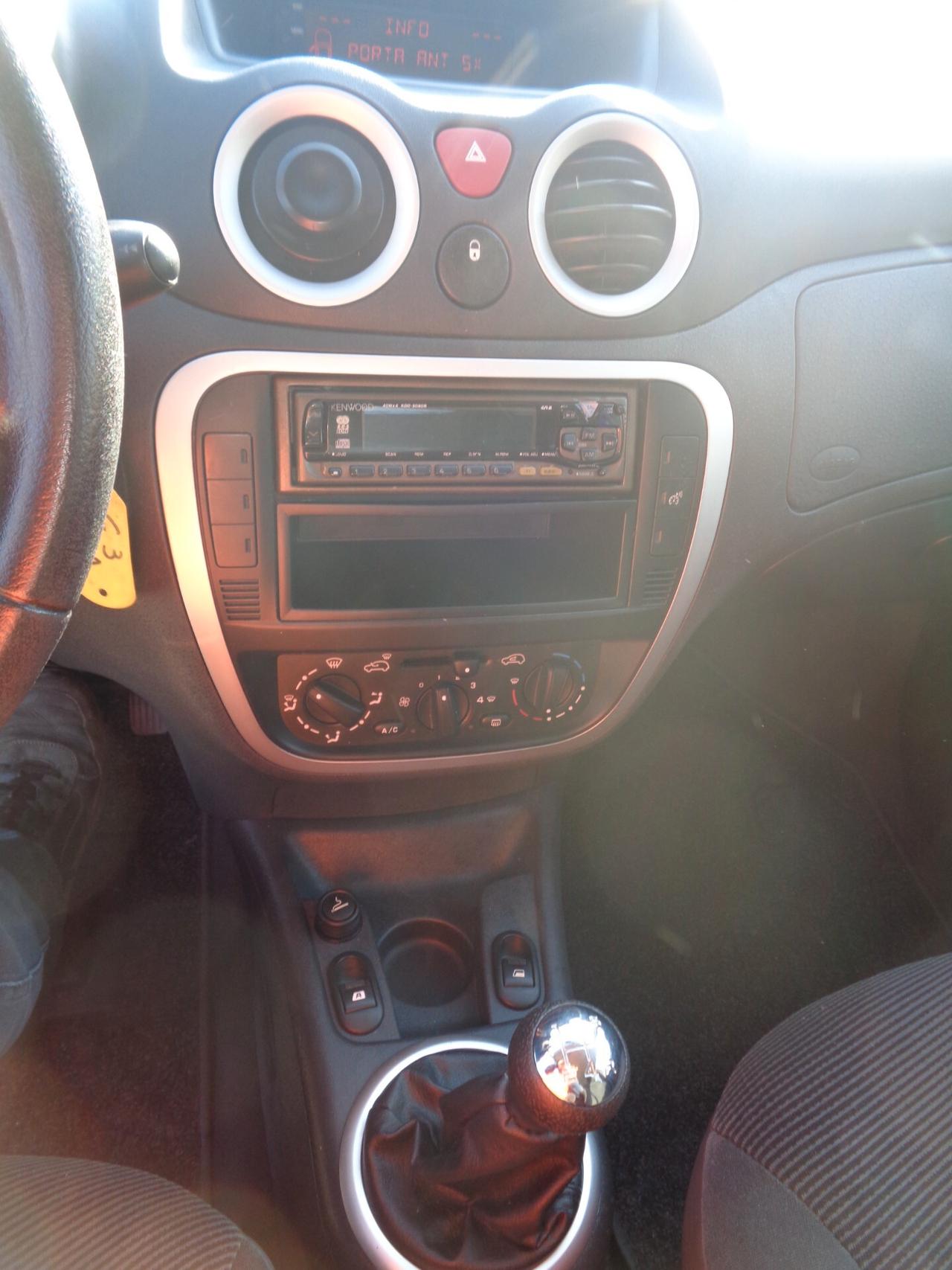 Citroen C3 1.1 Elegance solo 67000 km