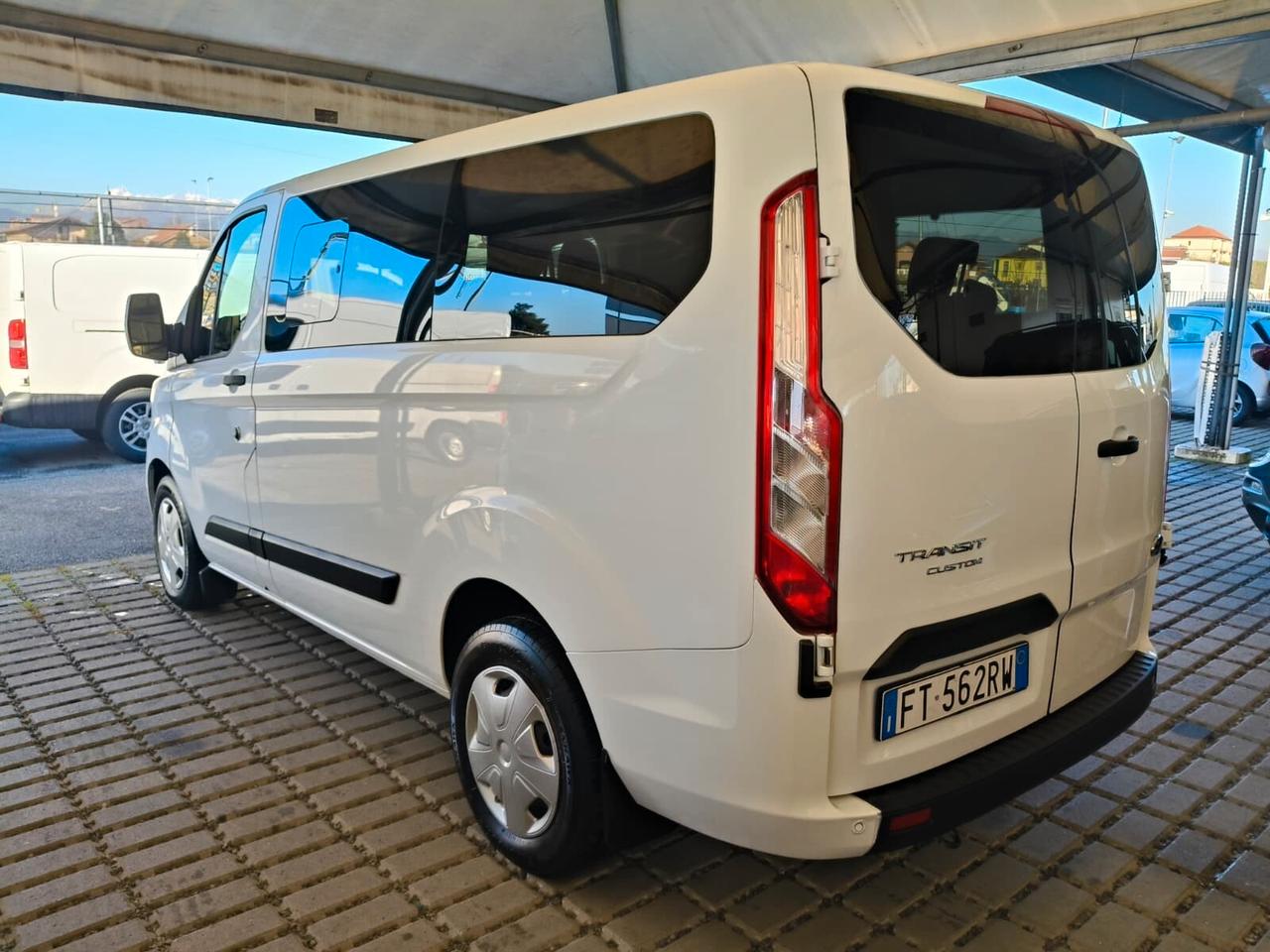 Ford Transit Custom 320 2.0 TDCi 130 PC Combi Trend