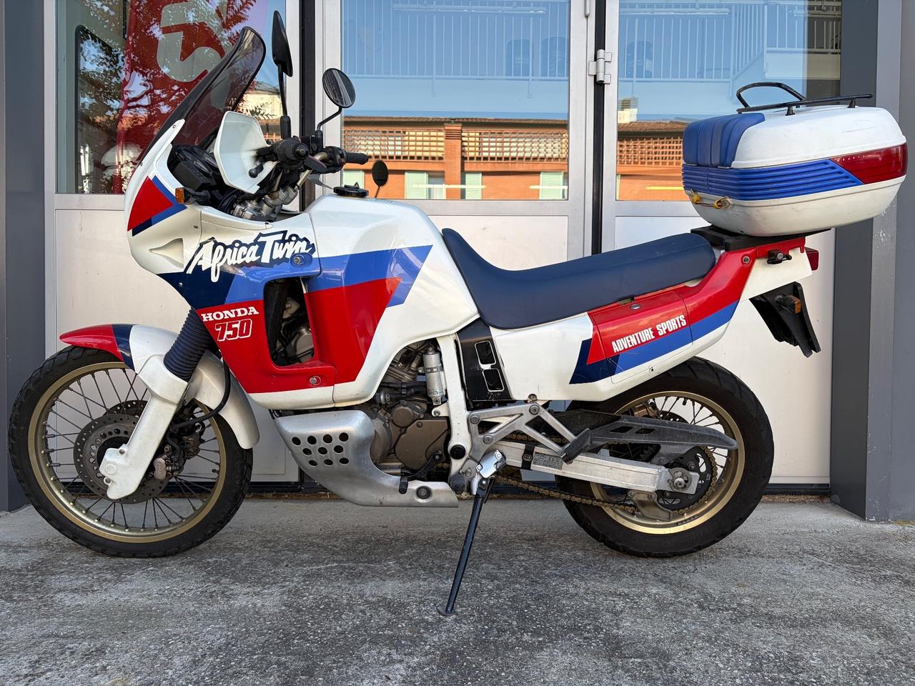Honda Africa Twin XRV 750