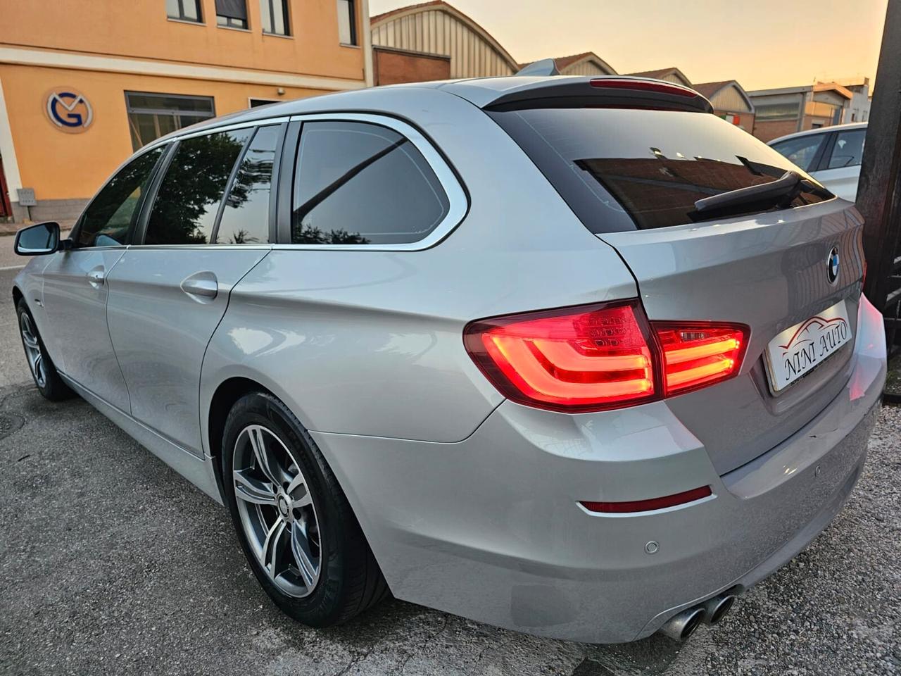 Bmw 520d 184cv Touring Business*Aut*Navi*Pdc*Euro5*