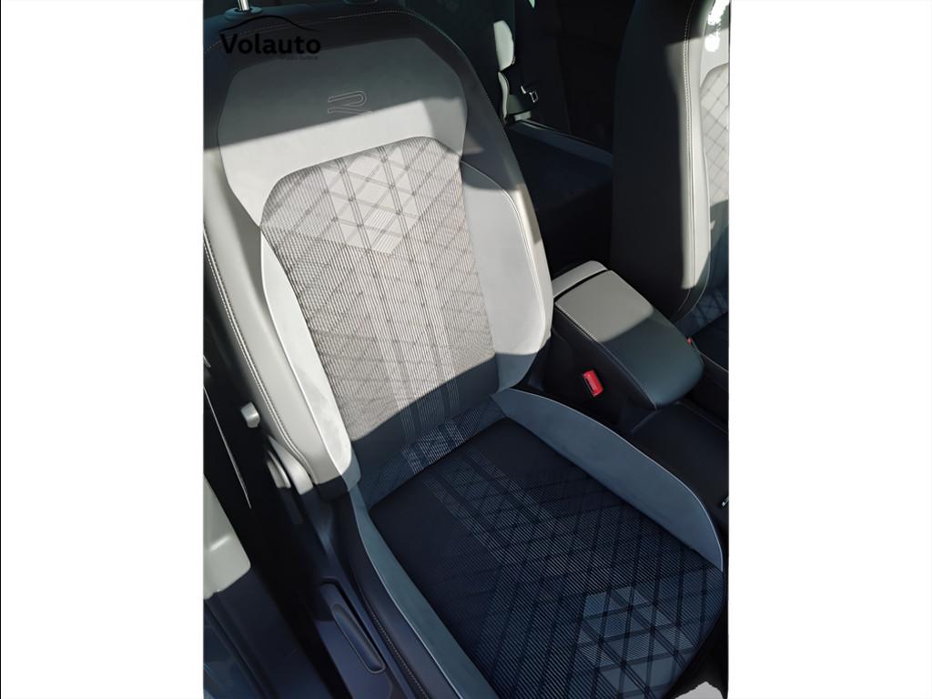 VOLKSWAGEN Tiguan II 2021 - Tiguan 2.0 tdi R-Line 150cv dsg