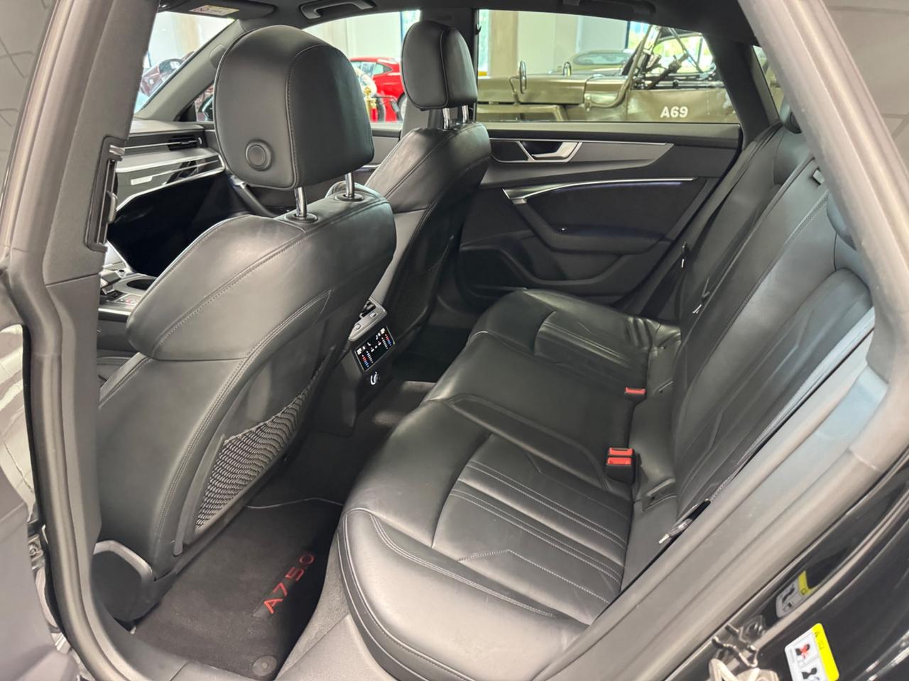 Audi A7 SPB 50 3.0 TDI quattro tiptronic Business Plus