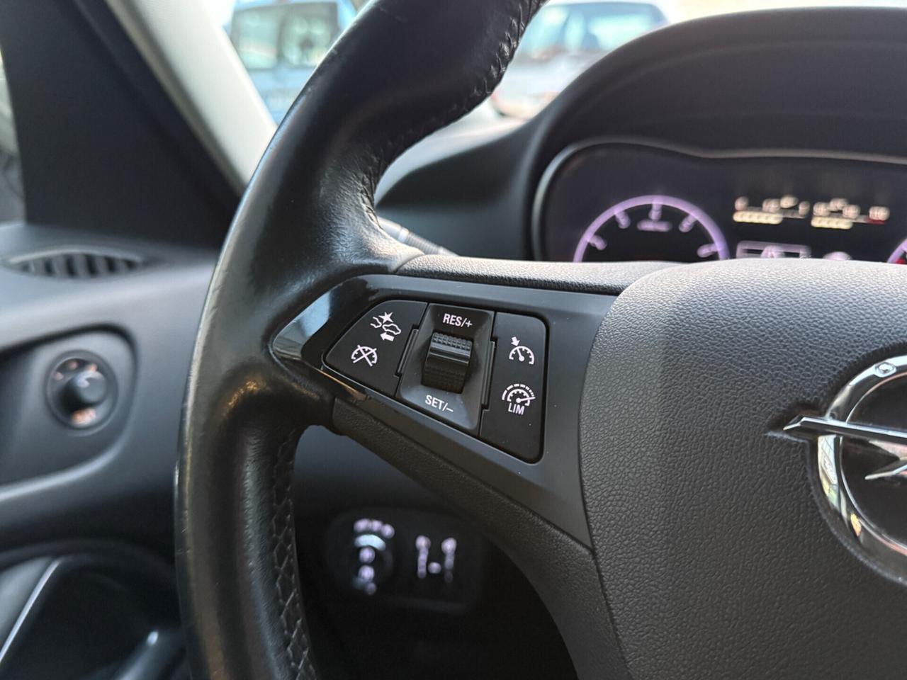 Opel Zafira 1.6t metano ecoM