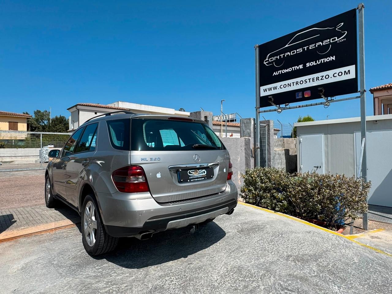 MERCEDES ML320-GANCIO TRAINO