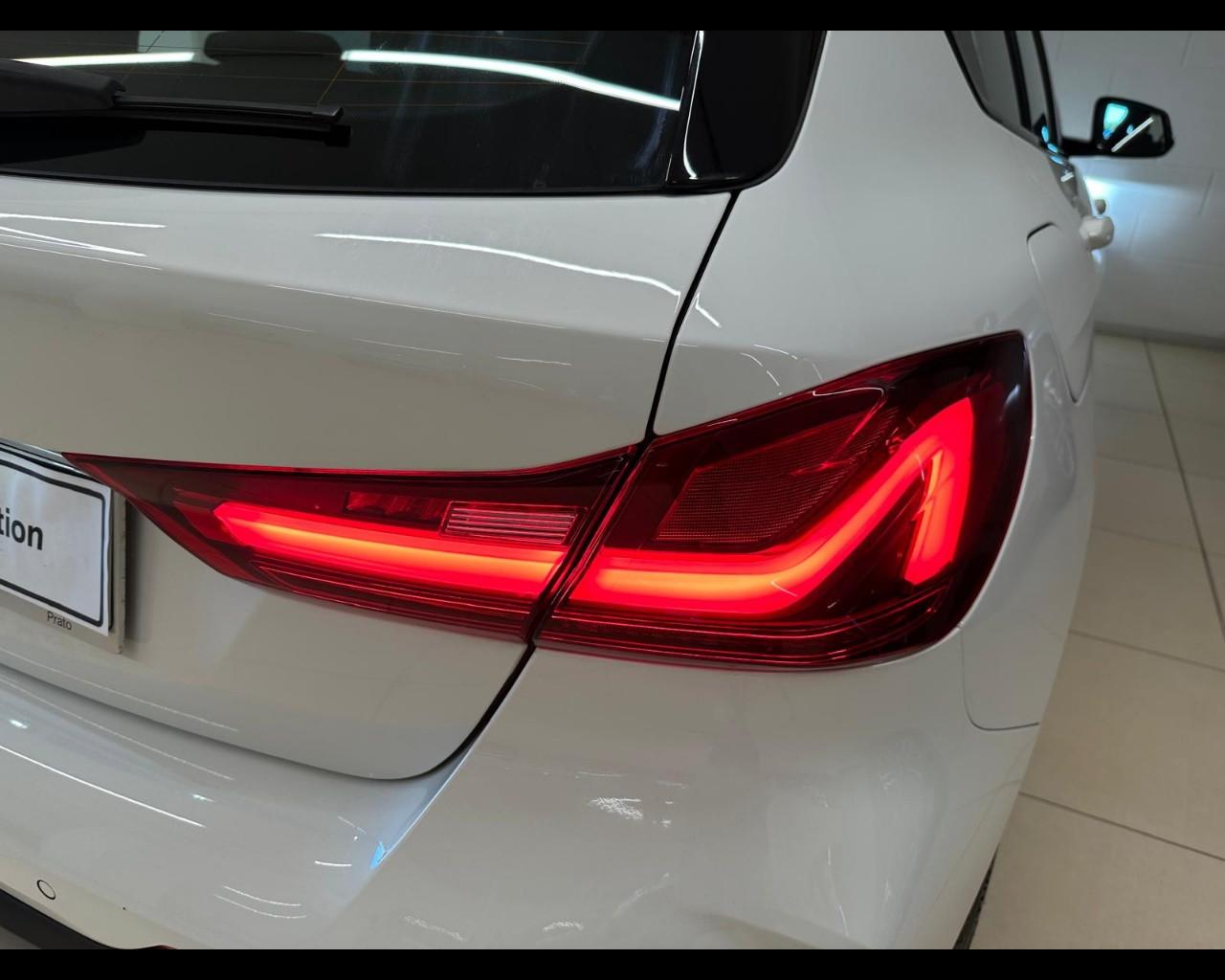 BMW Serie 1 (F40) - 116d 5p. Msport