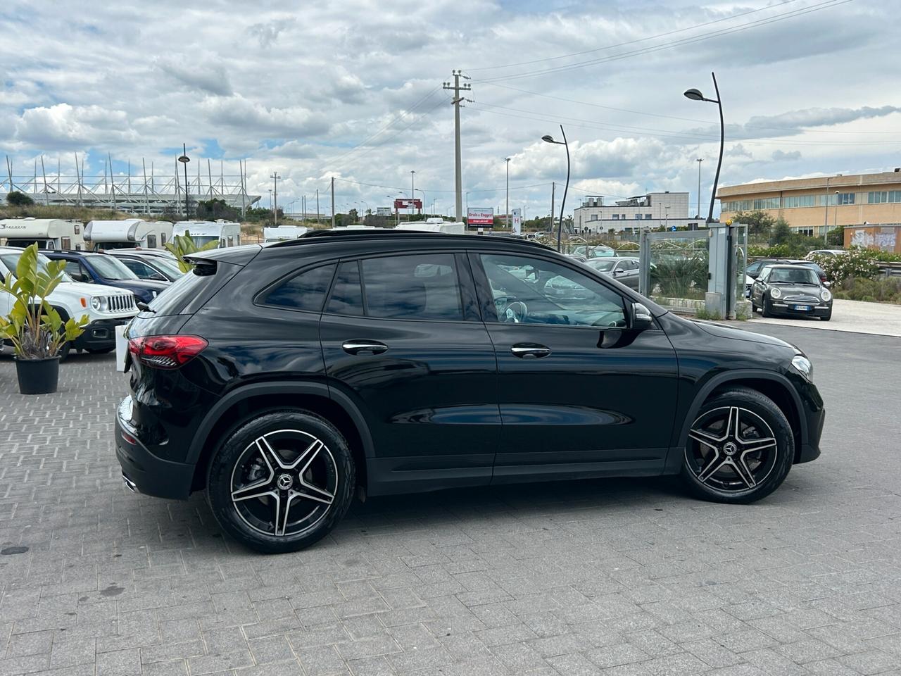 Mercedes-Benz GLA 200 d Premium auto