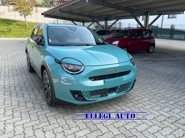 FIAT 600 Hybrid 110 CV DCT MHEV La Prima II KM 0