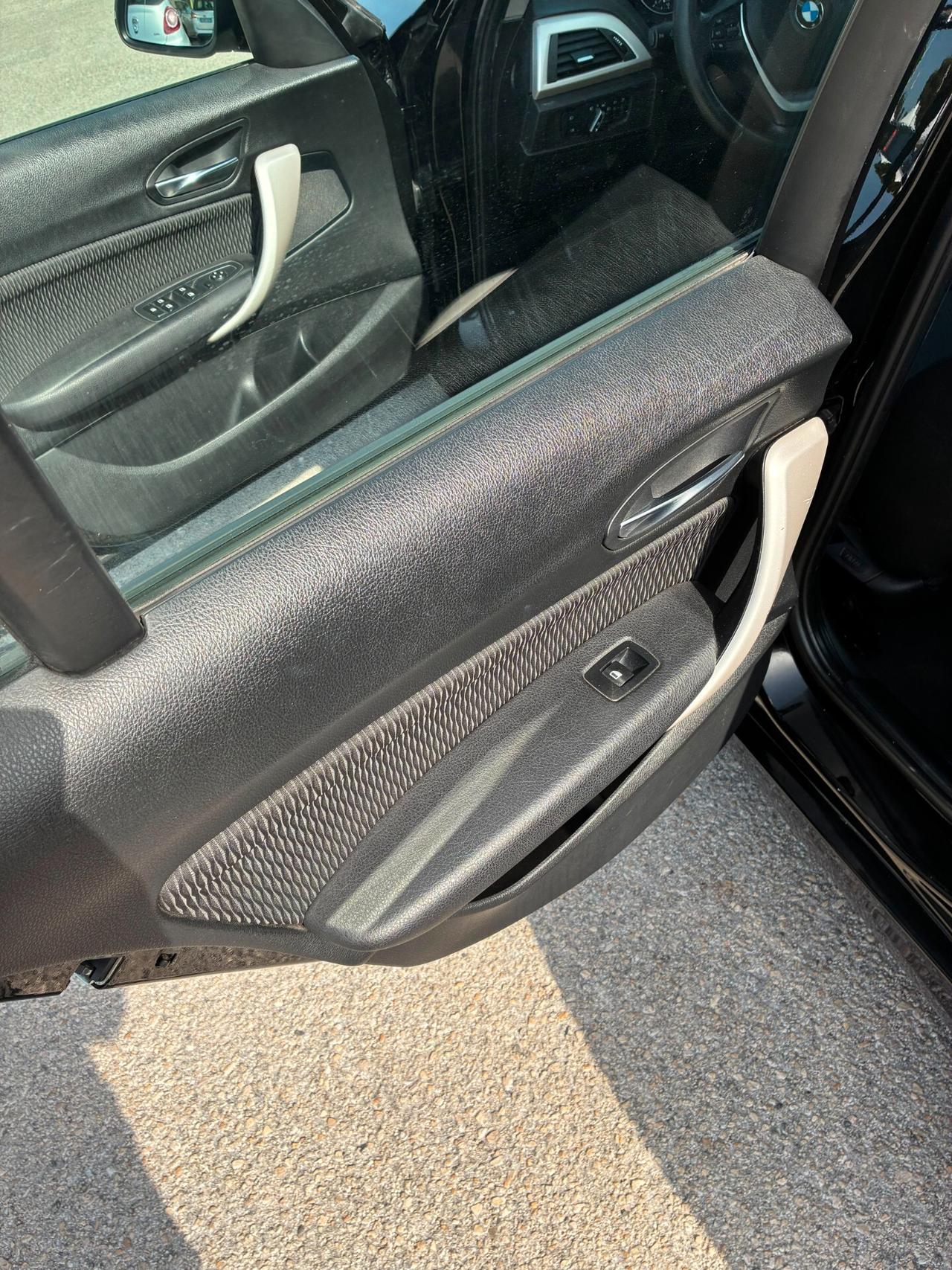 Bmw 114 114d 5p. Urban