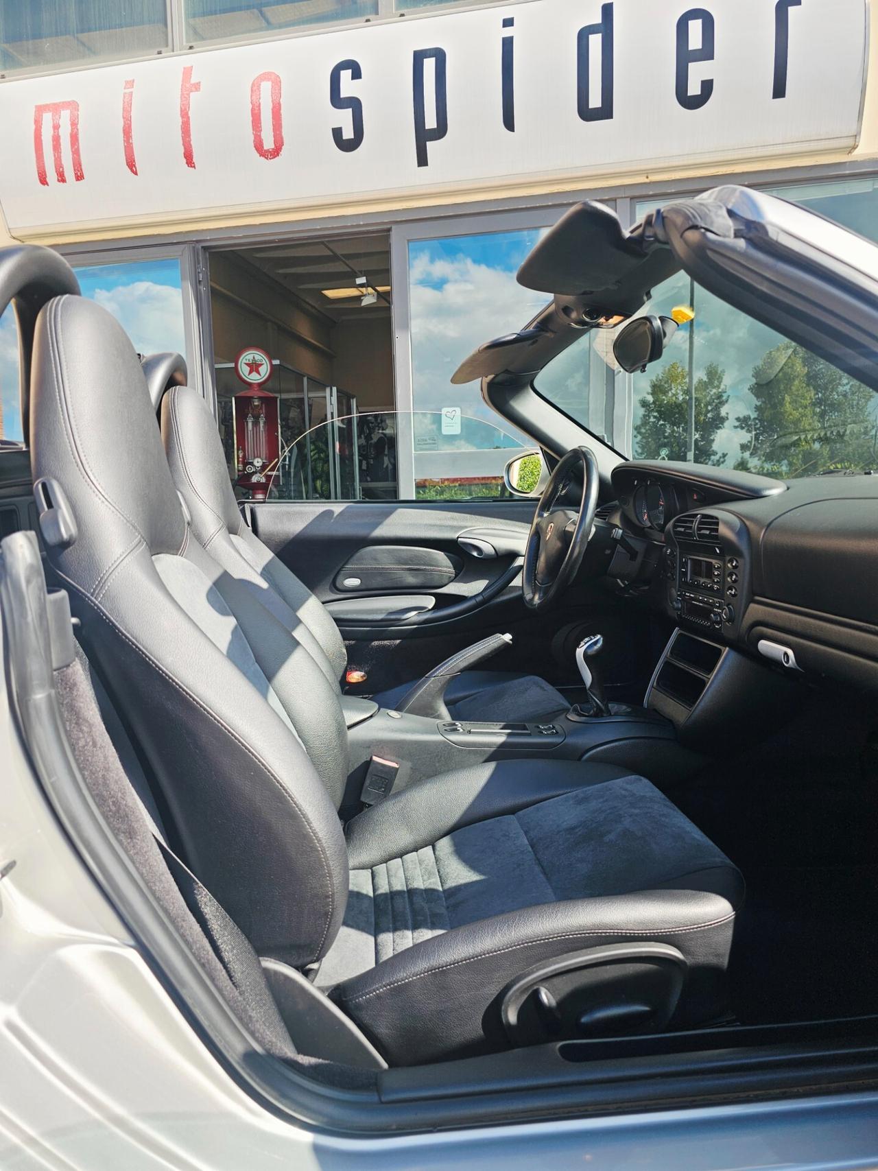 Porsche Boxster 2.7 24V Book Service Asi