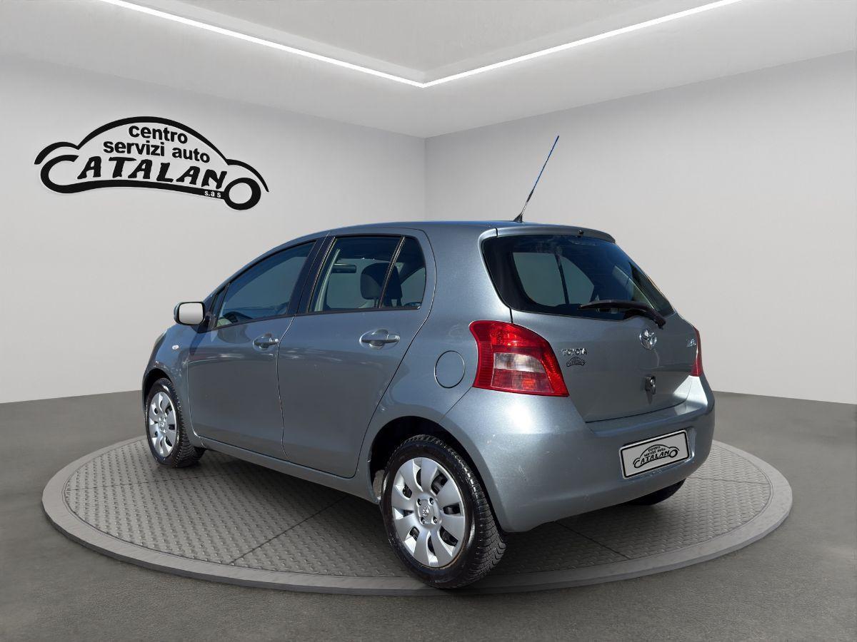 TOYOTA - Yaris - 1.0 69cv 5p. Sol