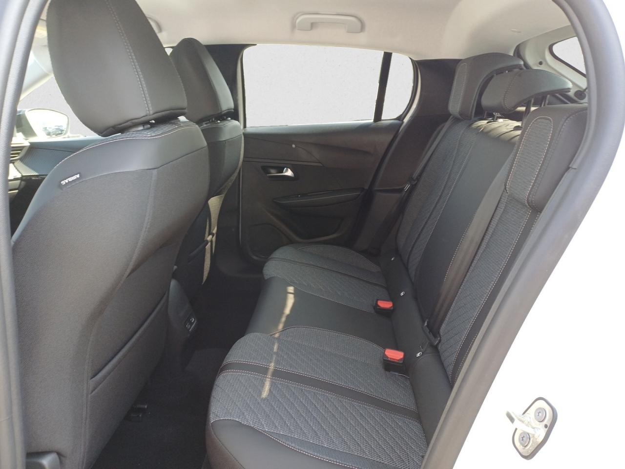 PEUGEOT e-208 ALLURE - Motore Elettrico 136cv (100kW)