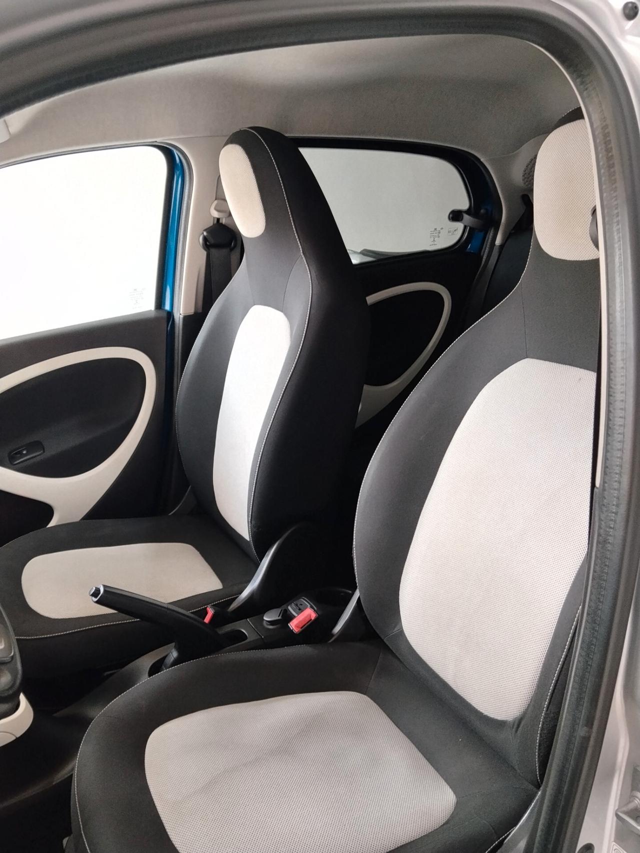 Smart ForFour 1.0 benzina CON GARANZIA