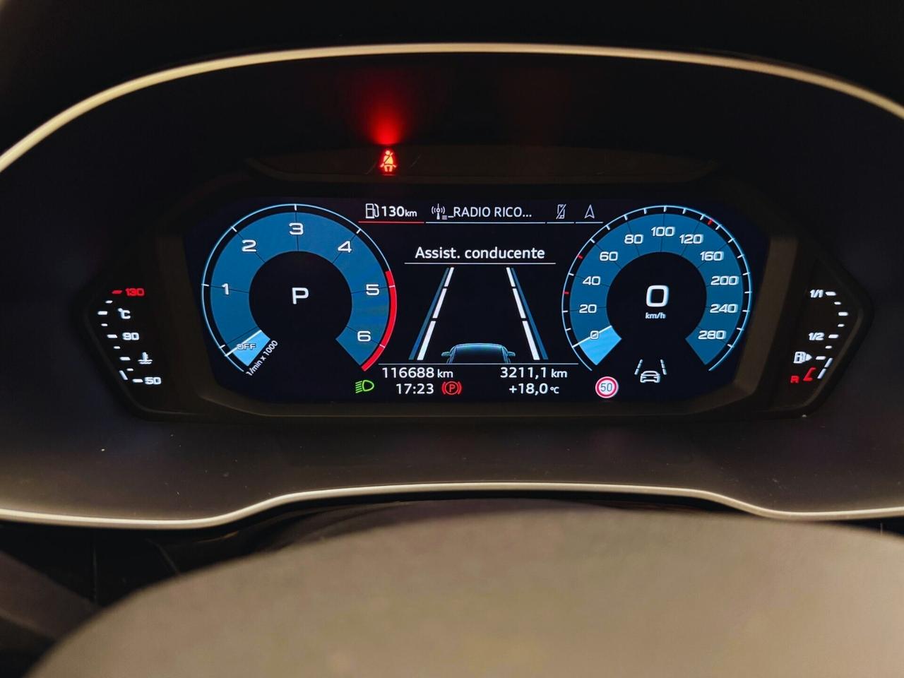 Audi Q3 35 TDI S tronic Business