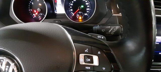 VOLKSWAGEN Tiguan 2.0 TDI SCR DSG Business NAVI LED VIDEO