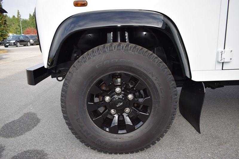 Land Rover Defender Defender 90 2.2 TD4 Station Wagon N1 AUTOCARRO IVA ESPOSTA