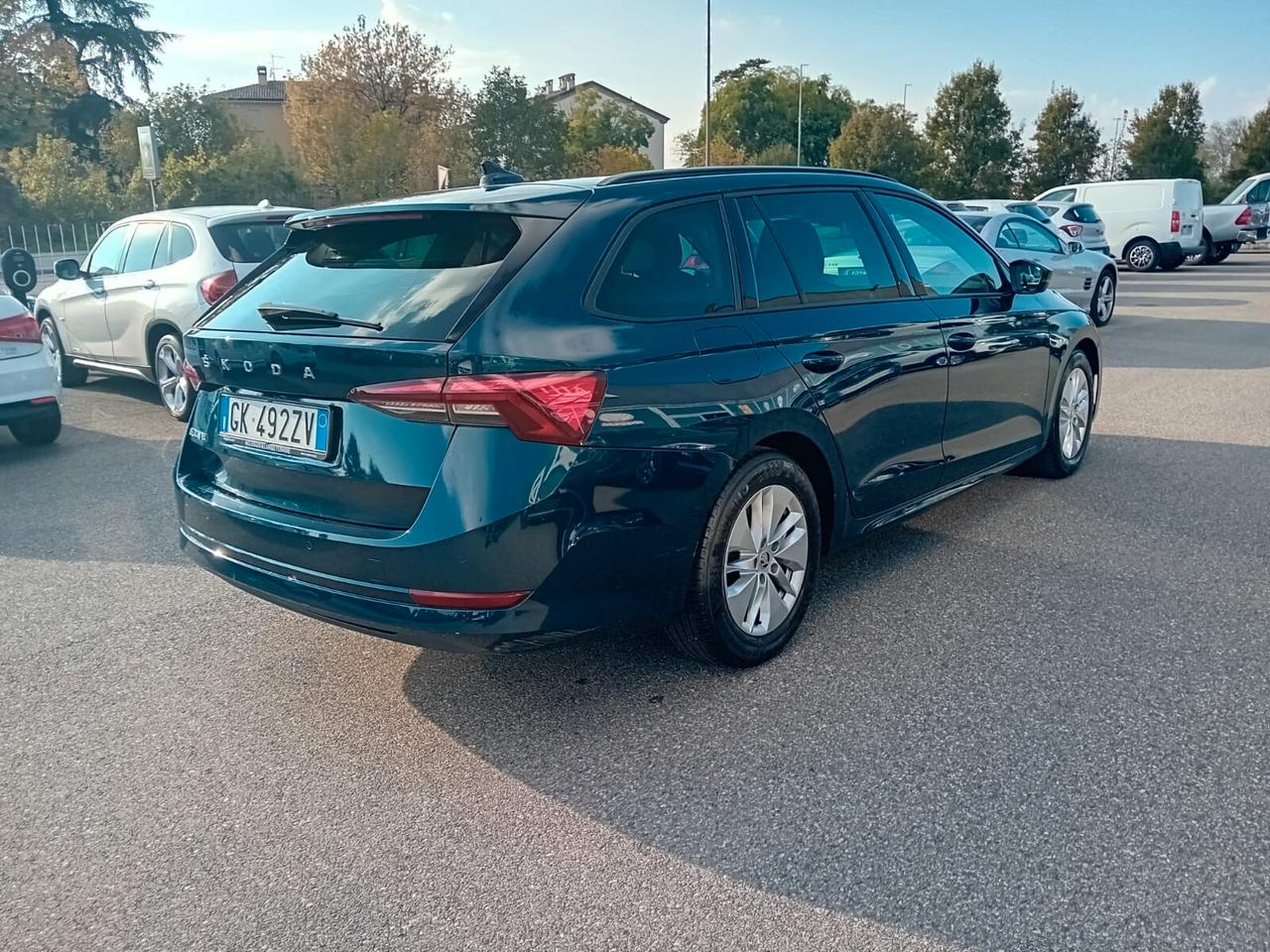 Skoda Octavia Wagon 2.0 tdi evo 115cv dsg E6