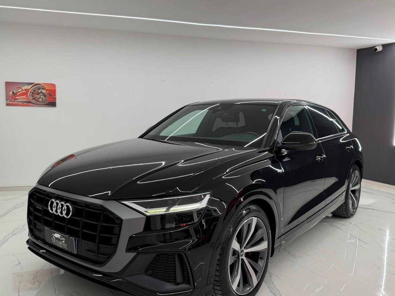 Audi Q8 50 TDI 286 CV quattro Sline