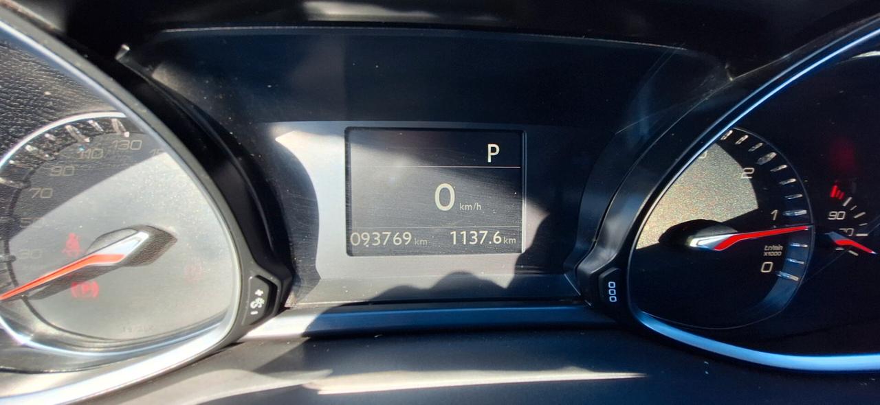 Peugeot 308 BlueHDi 130 S&S EAT8 Business AUTOMATICO