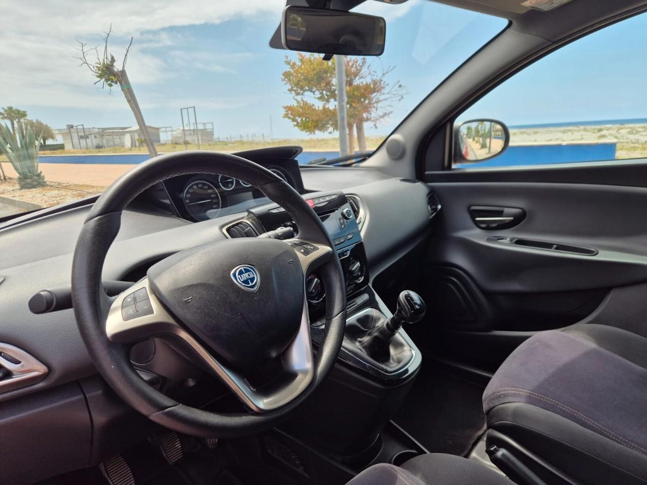 Lancia Ypsilon 1.3 MJT 16V 95 CV 5 porte S&S Gold