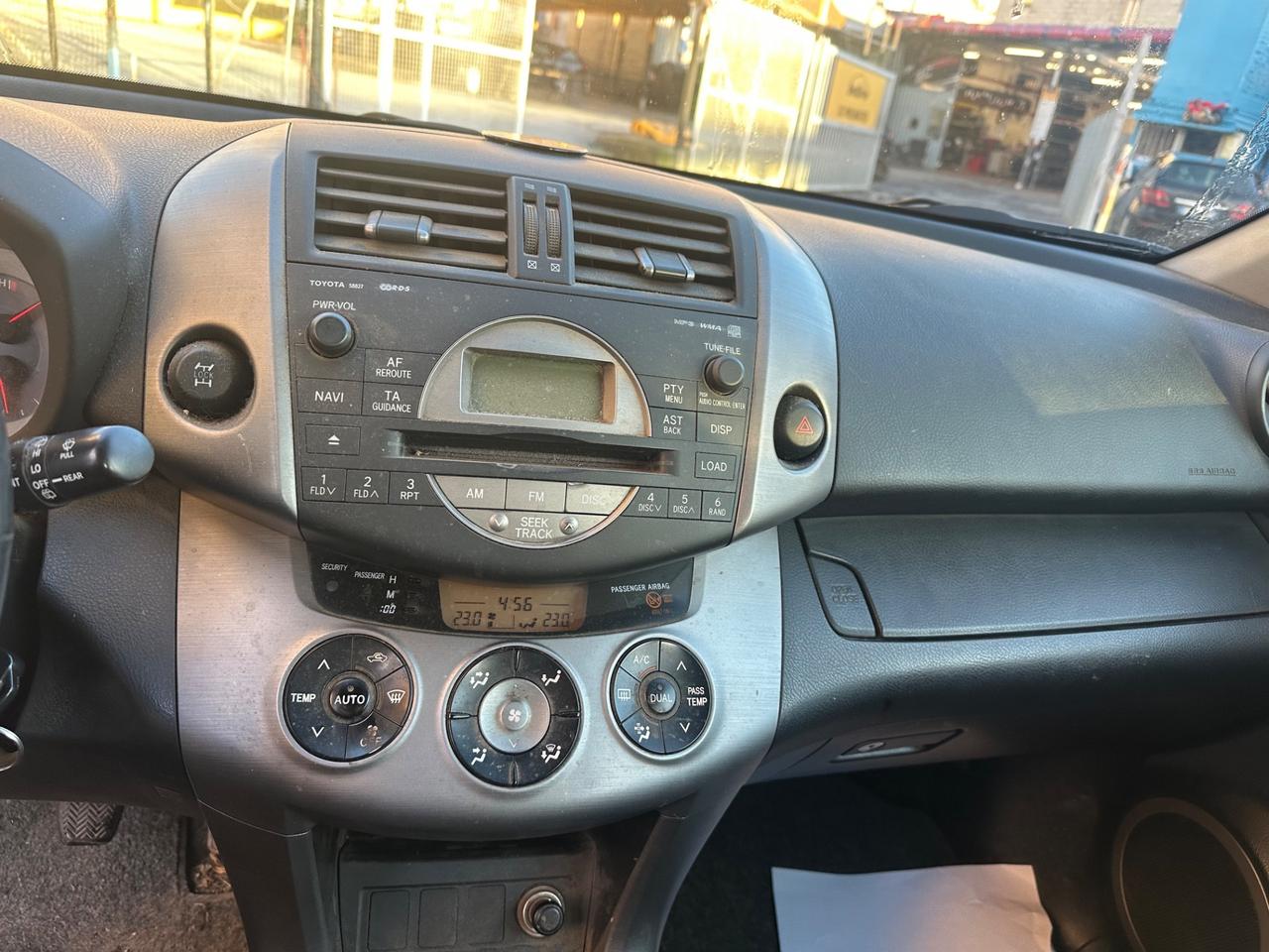 Toyota RAV 4 RAV4 2.2 D-4D 136 CV Luxury