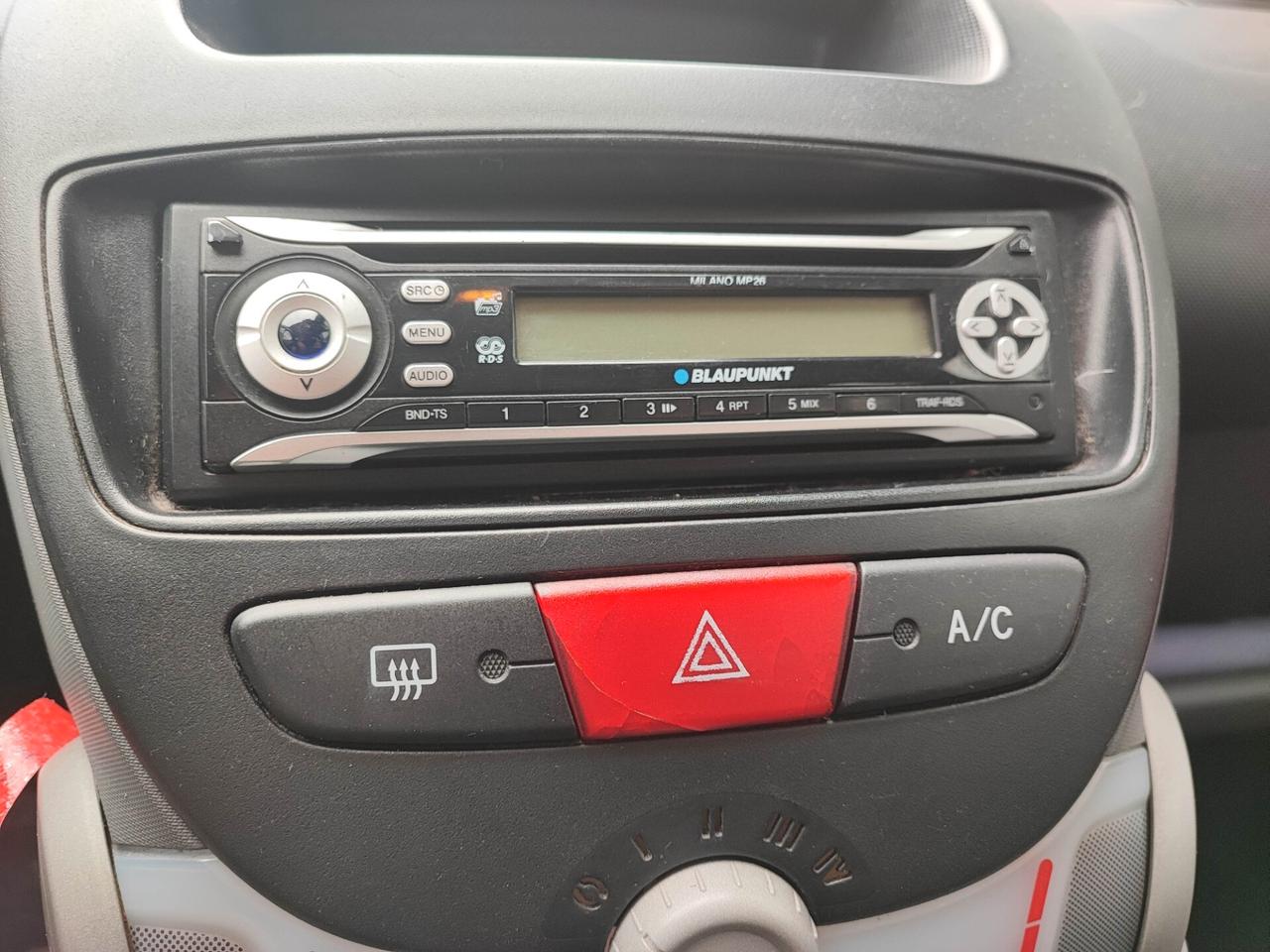 Citroen C1 1.0 5 porte uni-pro