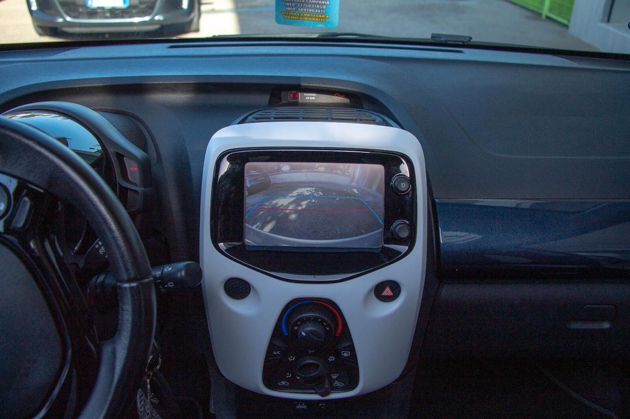 Peugeot 108 1.2 cabrio