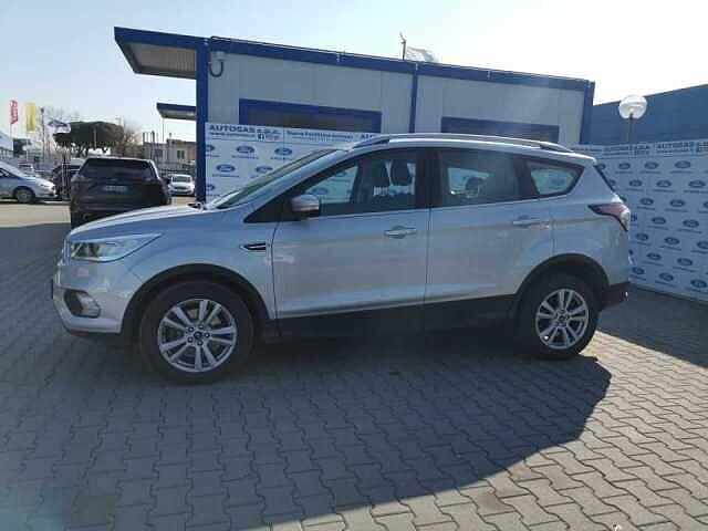 Ford Kuga 1.5 TDCI 120 CV S&S 2WD Powershift Titanium