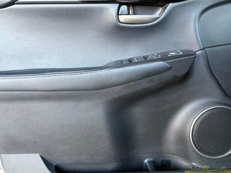 Lexus NX NX 300h Executive