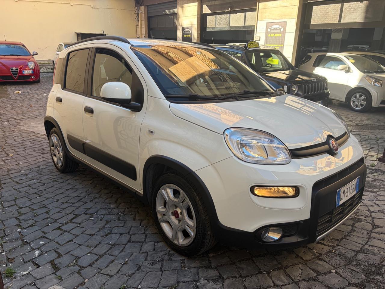 Fiat Panda 1.0 FireFly S&S Hybrid City Cross