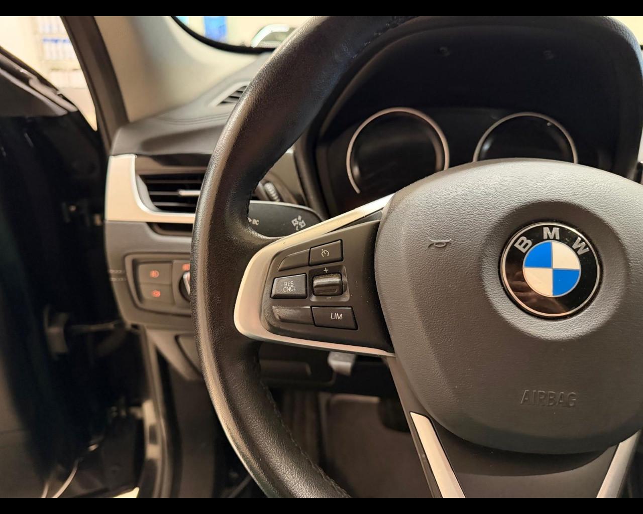 BMW X1 (F48) - X1 xDrive18d xLine Plus