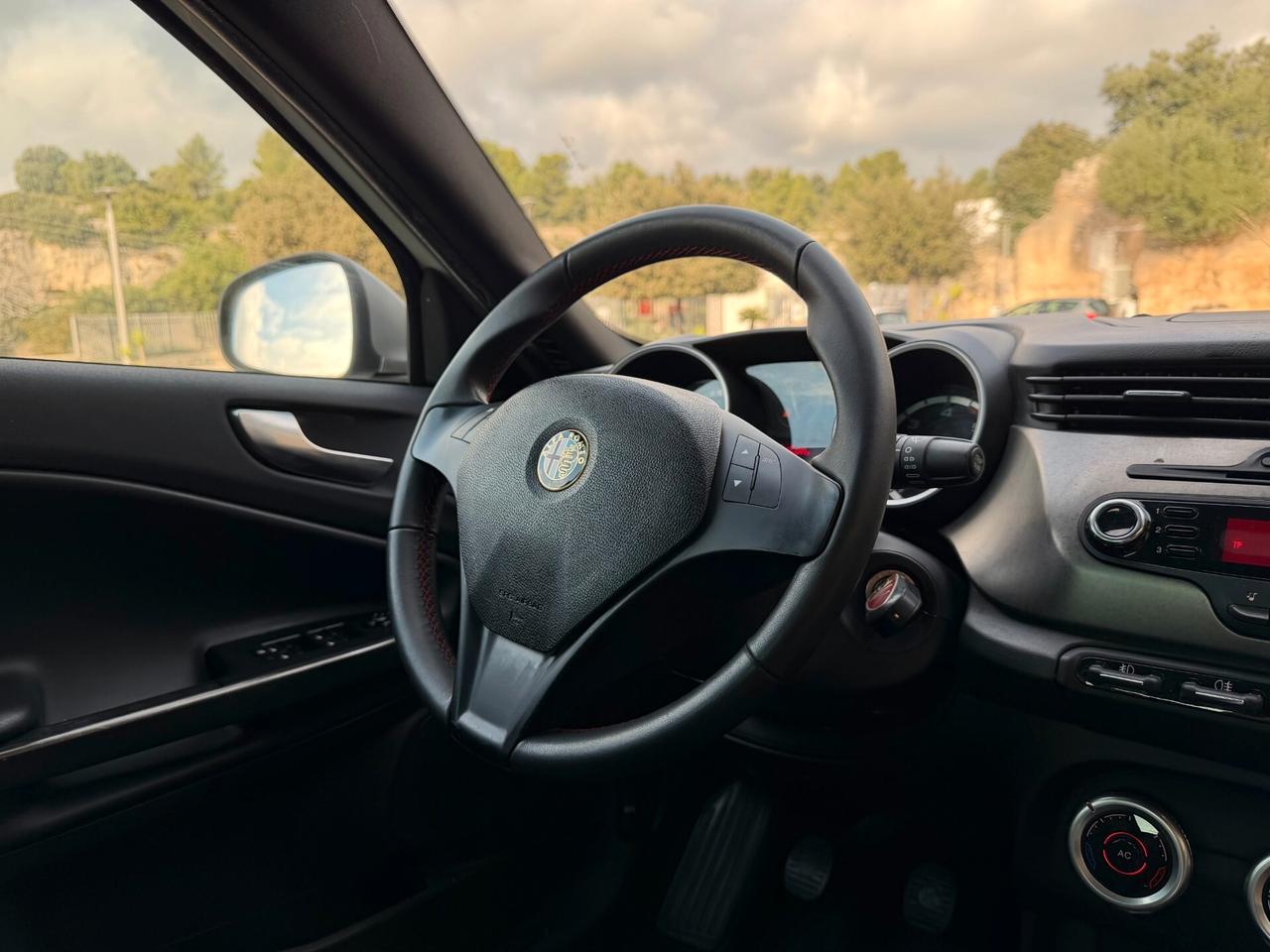 Alfa Romeo Giulietta/1.6 105CV/ALLESTIMENTO VELOCE