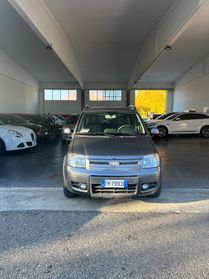 Fiat Panda 1.4 Climbing / Gpl / Adatta neopatentati