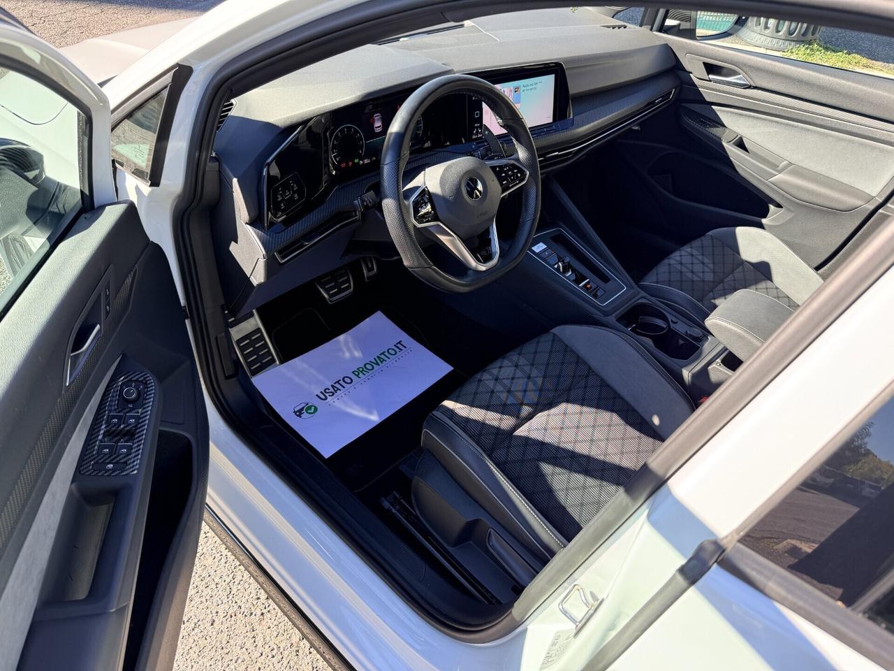 Volkswagen Golf 1.5 eTSI 130cv DSG R-Line TETTO