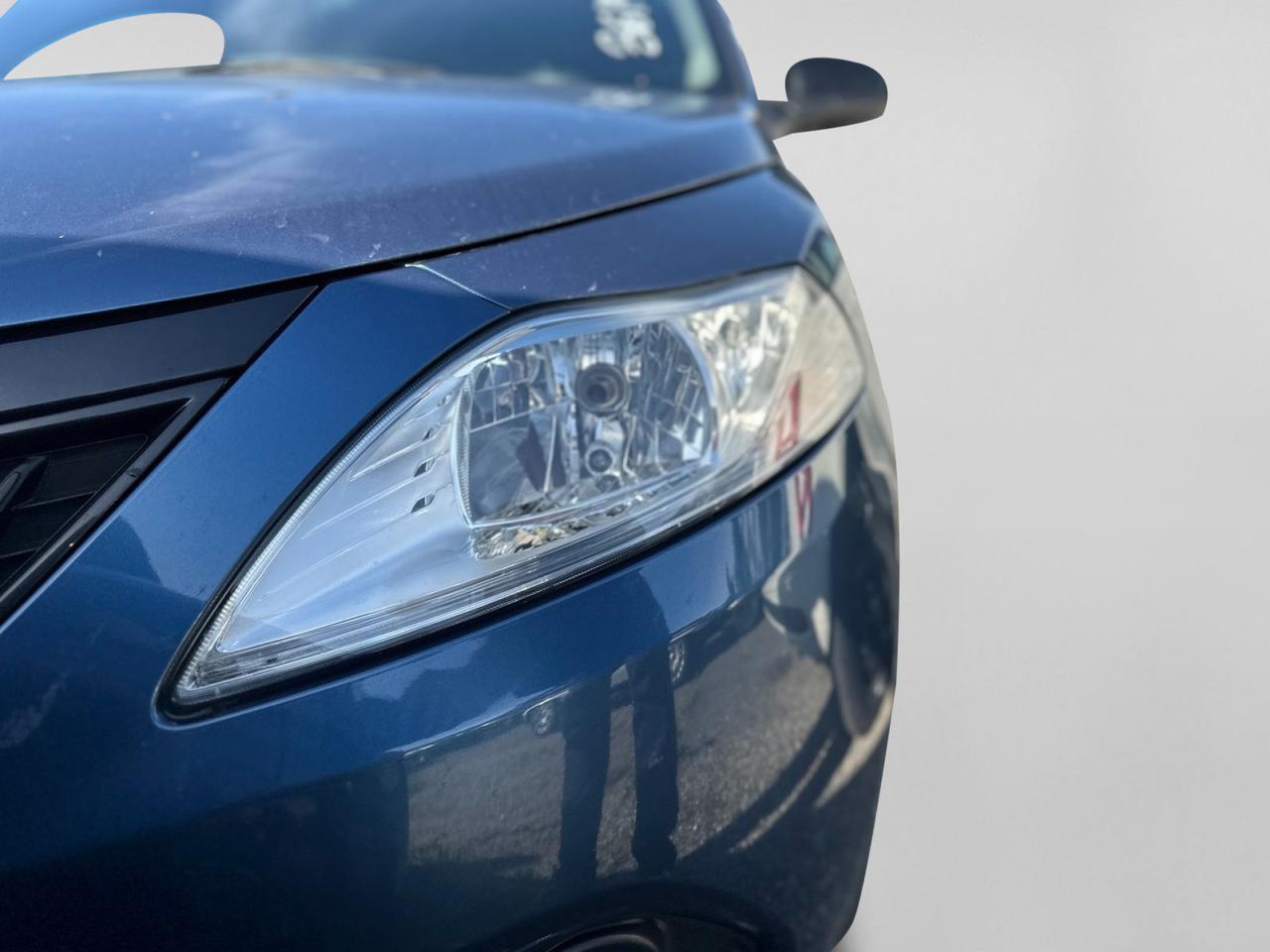 LANCIA Ypsilon III 2021 - Ypsilon 1.0 firefly hybrid Silver s&s 70cv