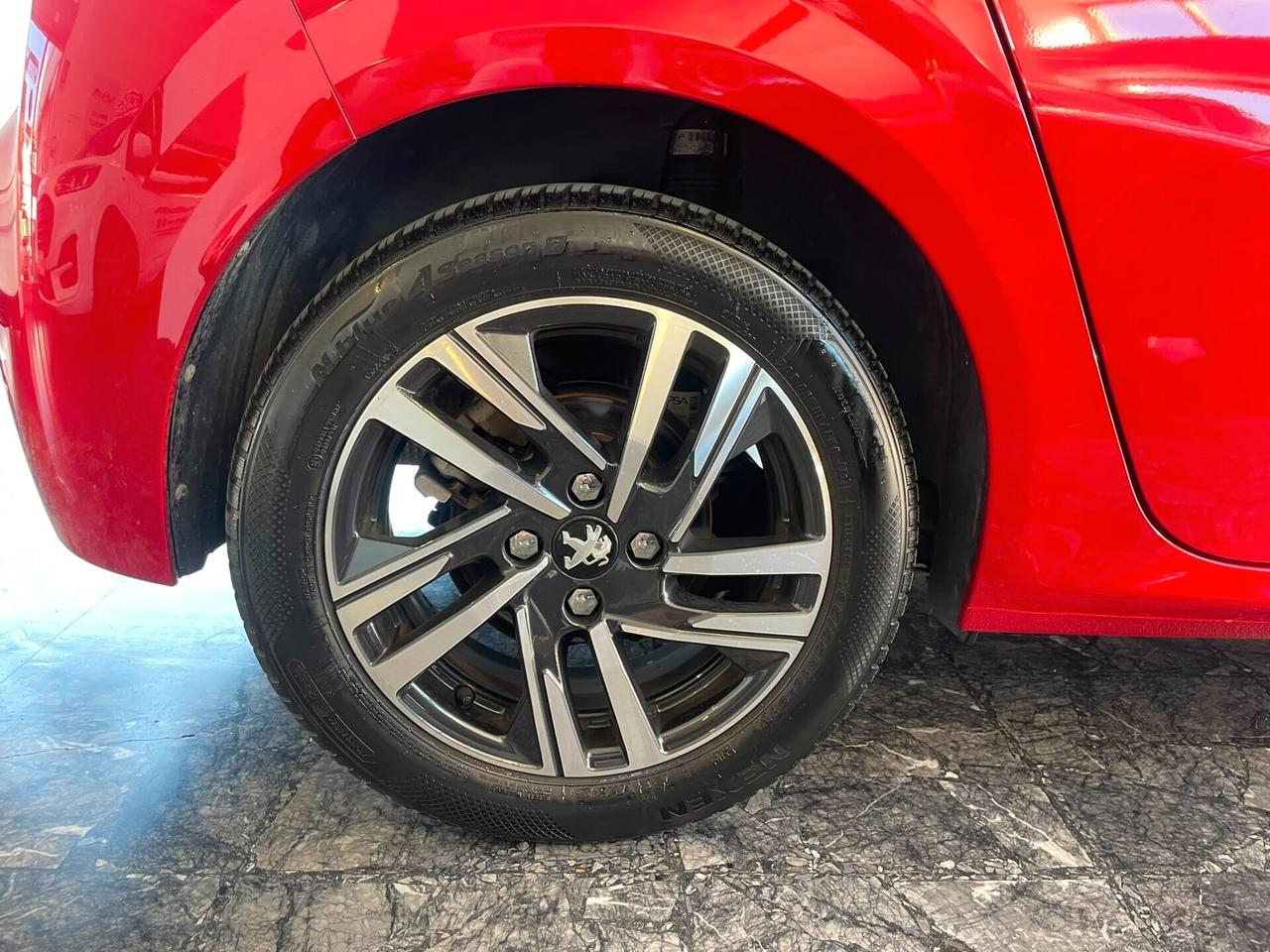 Peugeot 208 PureTech 100 Stop&Start 5 porte GT Pack