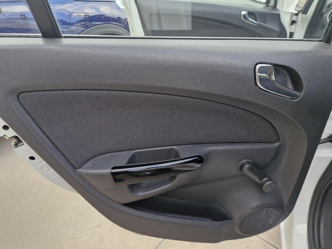 OPEL CORSA 1.2 BENZINA 5 PORTE SPORT ANNO 2014