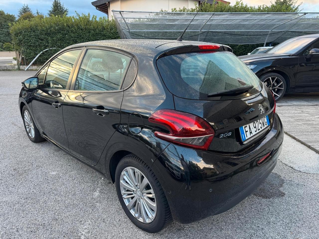 Peugeot 208 PureTech 82 5 porte Active