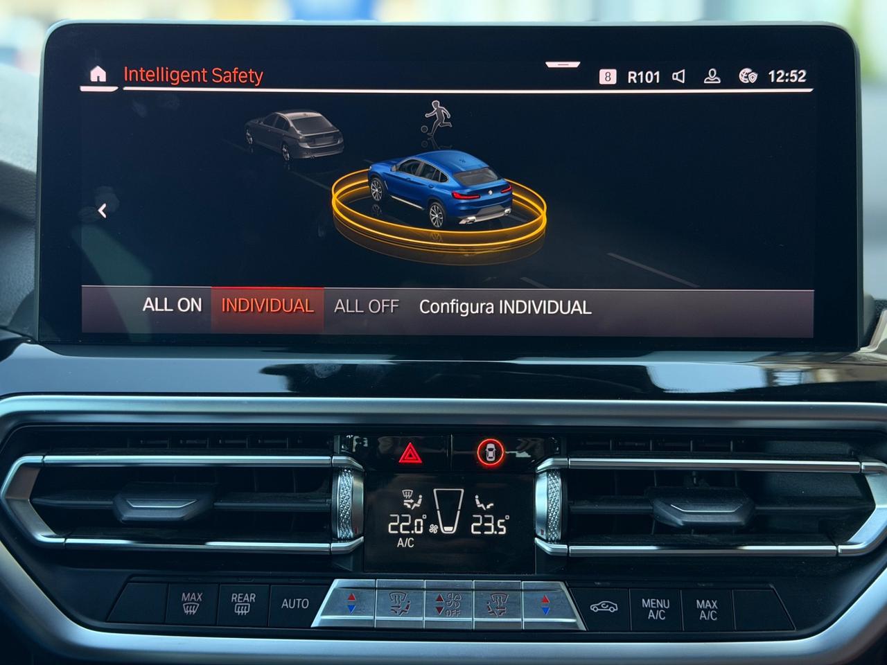 Bmw X4 xdrive 30d mhev 249CV FARI LASER-PELLE