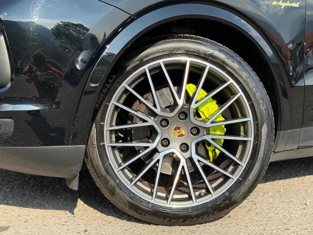 PORSCHE Cayenne Coupé 3.0 V6 E-Hybrid