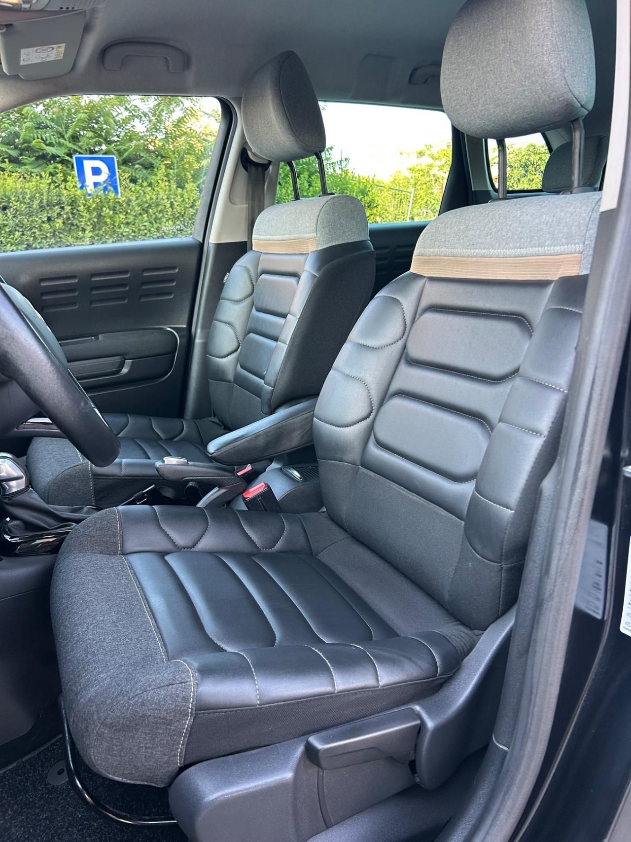 Citroen C3 Aircross BlueHDi 120 EAT6 Shine - Automatica