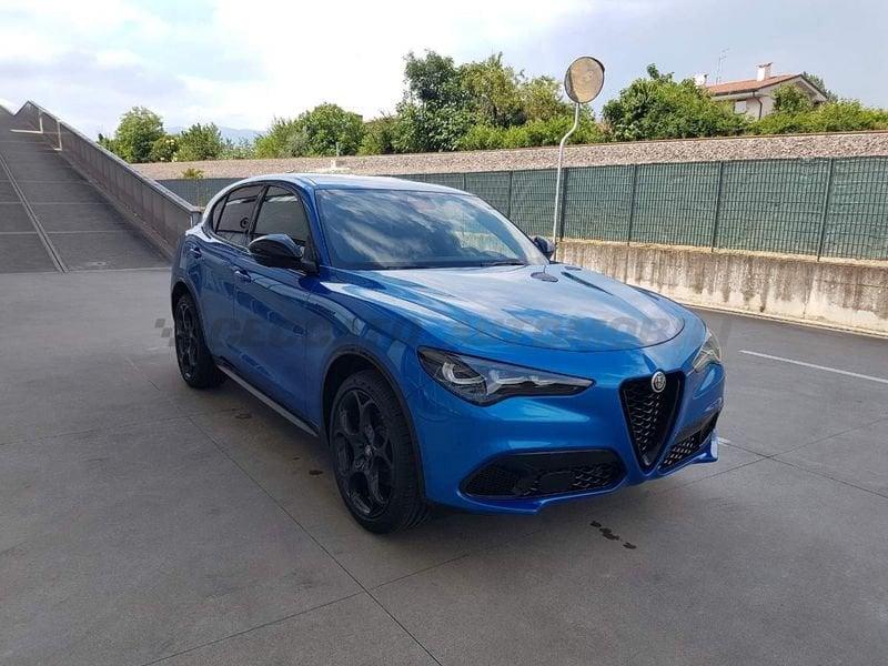 Alfa Romeo Stelvio 2023 2.2 t Competizione Q4 210cv auto