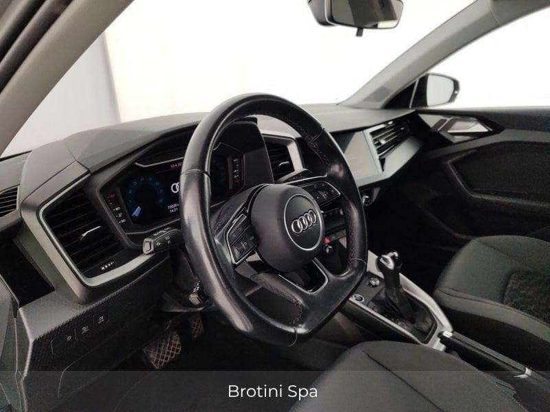 Audi A1 Sportback 30 TSI S Tronic Allstreet Identity Coontrast