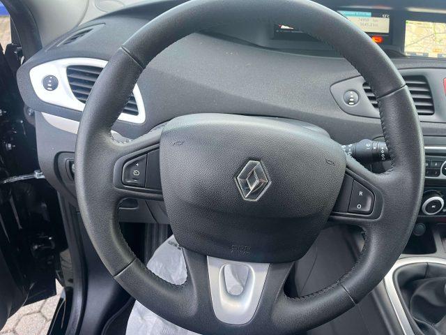 RENAULT Scenic Scenic III X-Mod X-Mod 1.6 Attractive