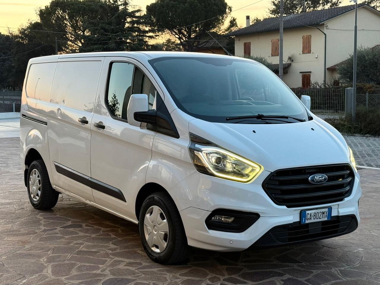 Ford Transit Custom 2.0 TDCI HYBRID