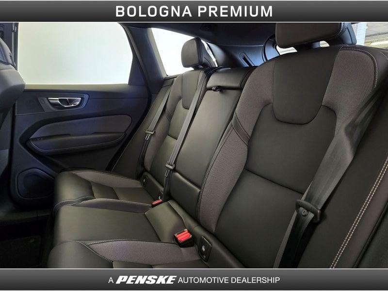 Volvo XC60 XC60 B4 (d) Geartronic R-design