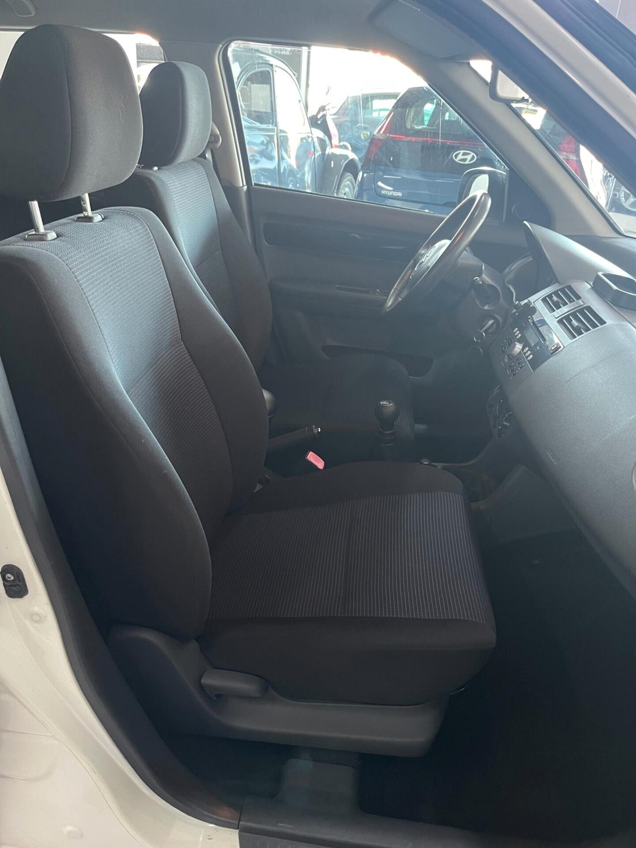 Suzuki Swift 1.3 4x4 5p. GL