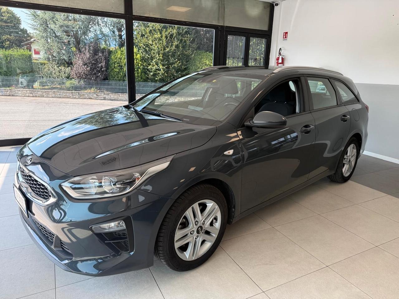 Kia Ceed 1.4 MPi GPL SW Business Class