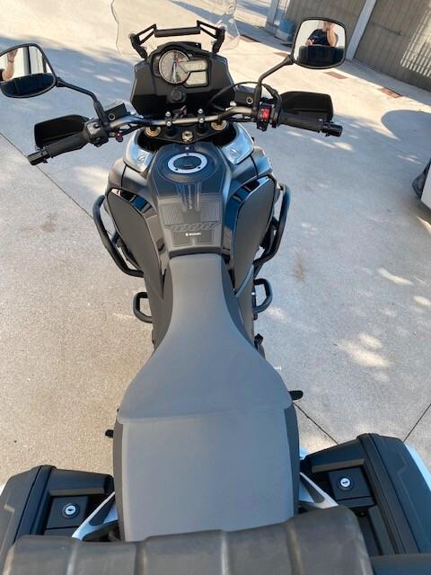 Suzuki V-Strom 1000