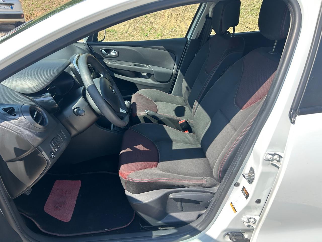 Renault Clio 1.2 75CV GPL 5 porte Wave gpl revisionato neopatentati